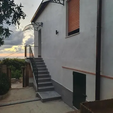 Conicea's House Apartment